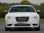 Chrysler 300C 2012 года (UK)